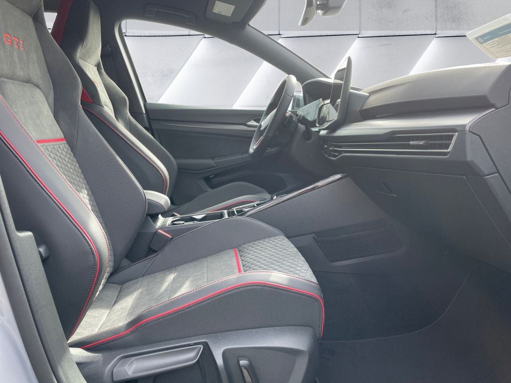 2026 Volkswagen Golf GTI 2.0T SE