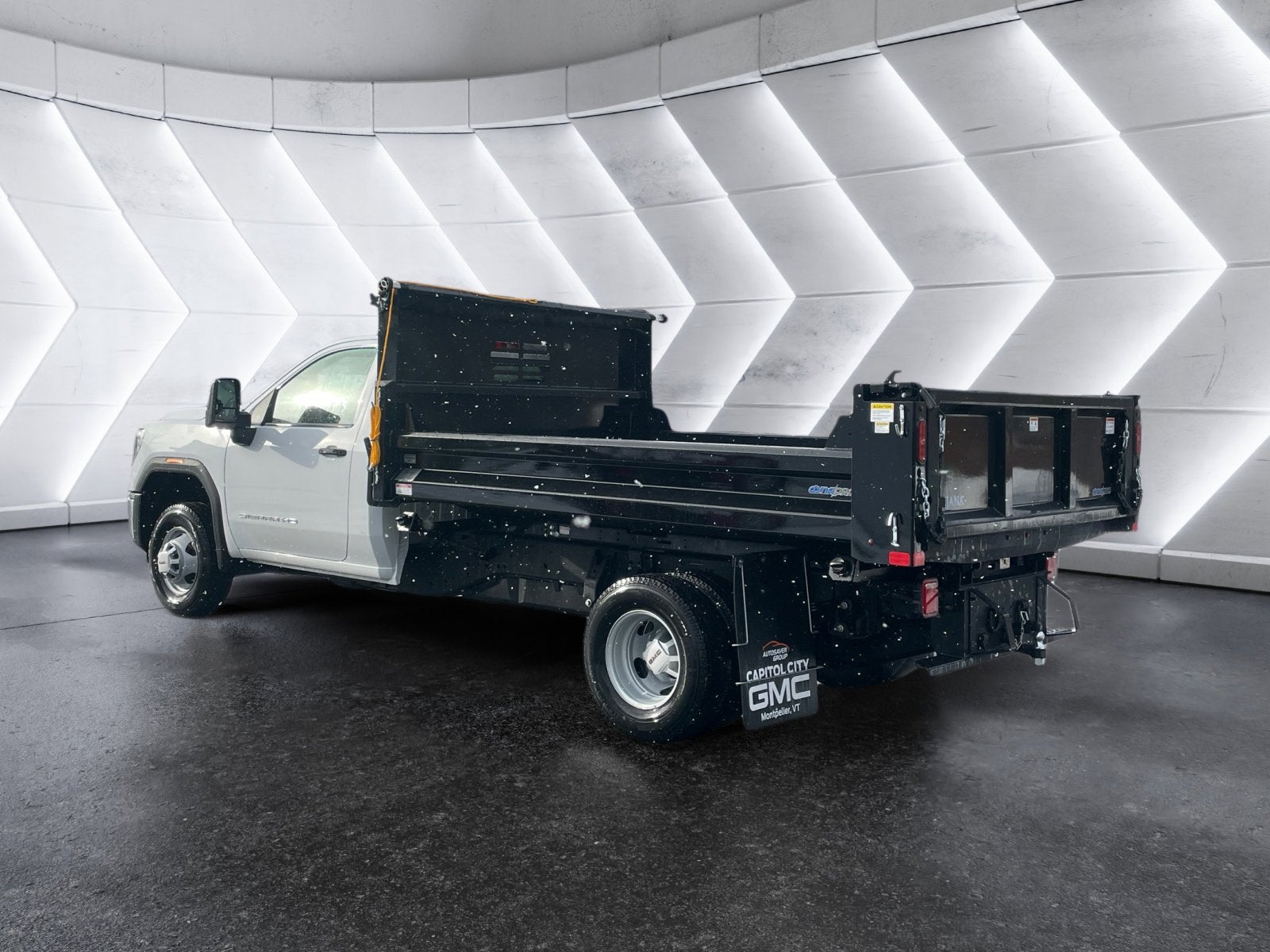 2026 GMC Sierra 3500 HD Chassis Cab Pro