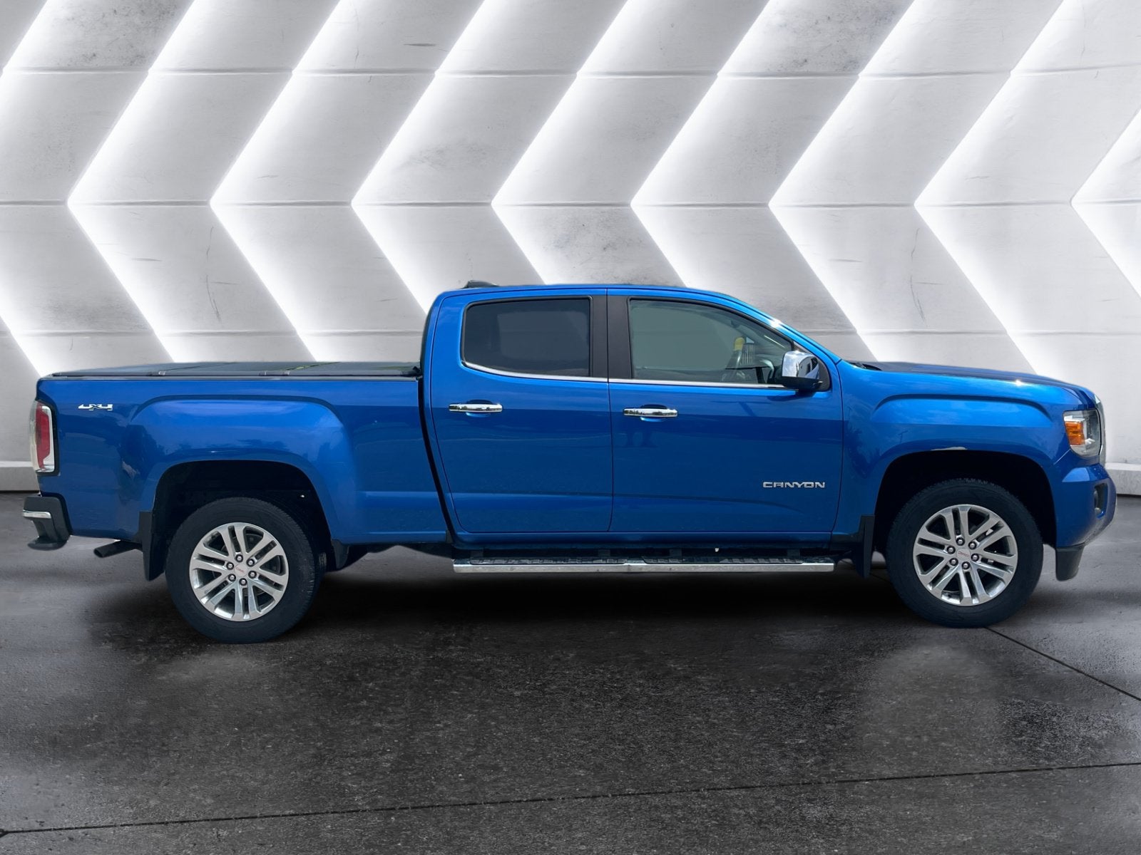 2018 GMC Canyon 4WD SLT