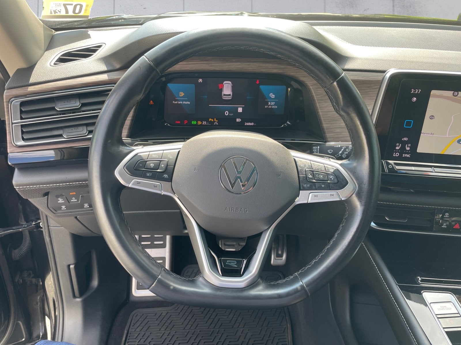 2024 Volkswagen Atlas 2.0T SEL Premium R-Line