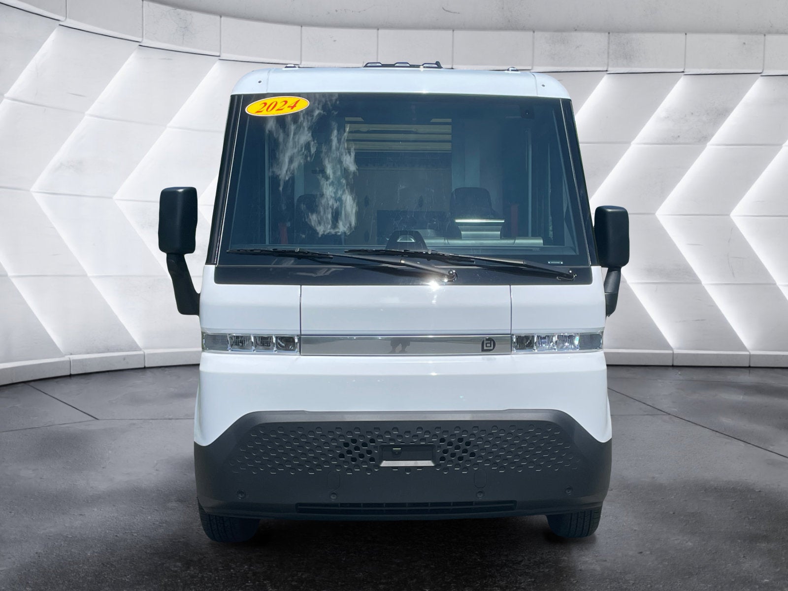 2024 BrightDrop Zevo 600 EJY