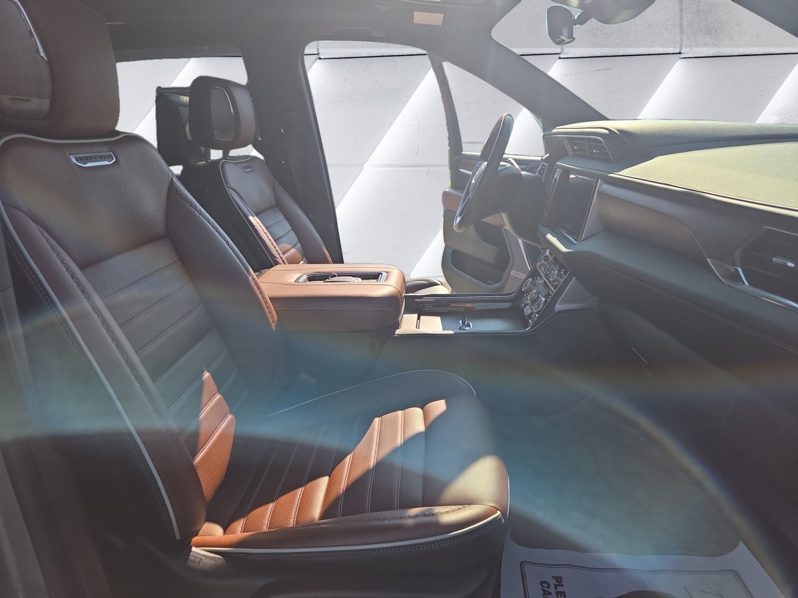 2023 GMC Yukon Denali Ultimate