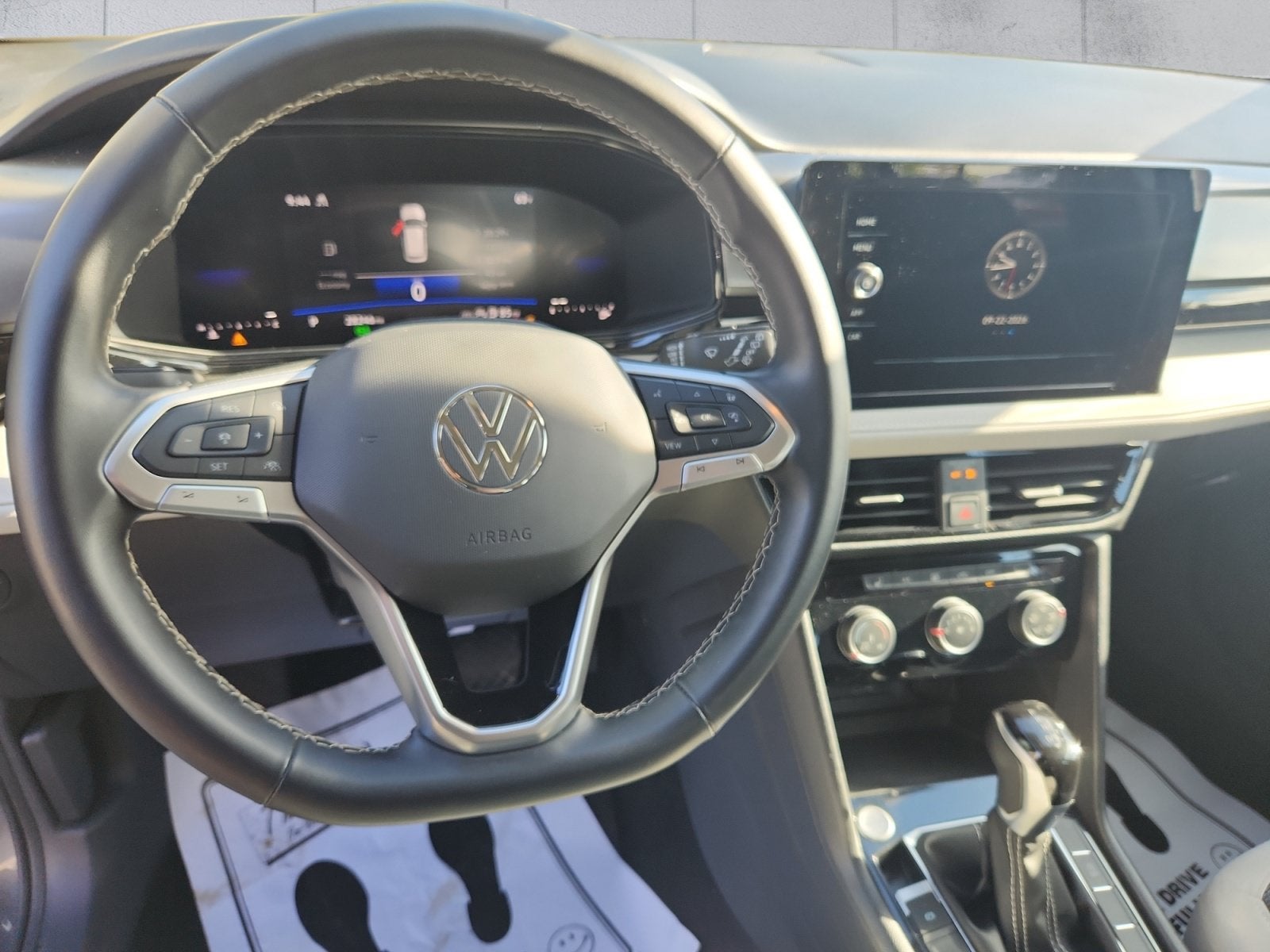 2025 Volkswagen Taos S