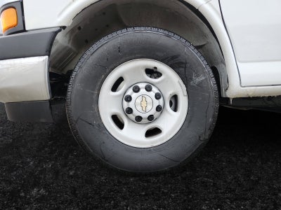 2025 Chevrolet Express Cutaway 3500 1WT 10 Ft Unicell Aerocell Box