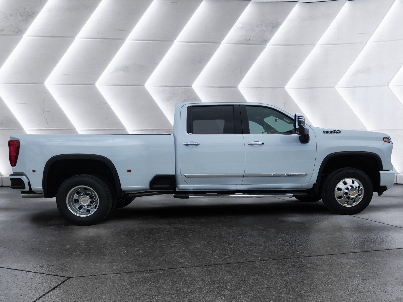 2026 Chevrolet Silverado 3500 HD High Country DRW