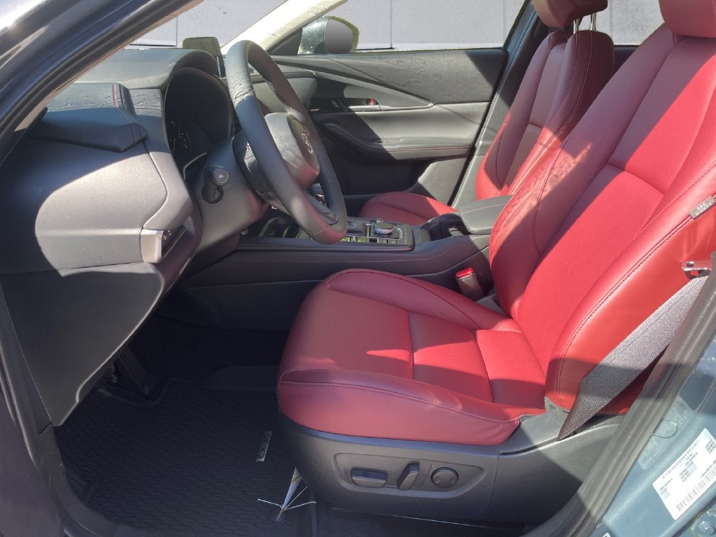 2026 Mazda Mazda CX-30 2.5 S Carbon Edition