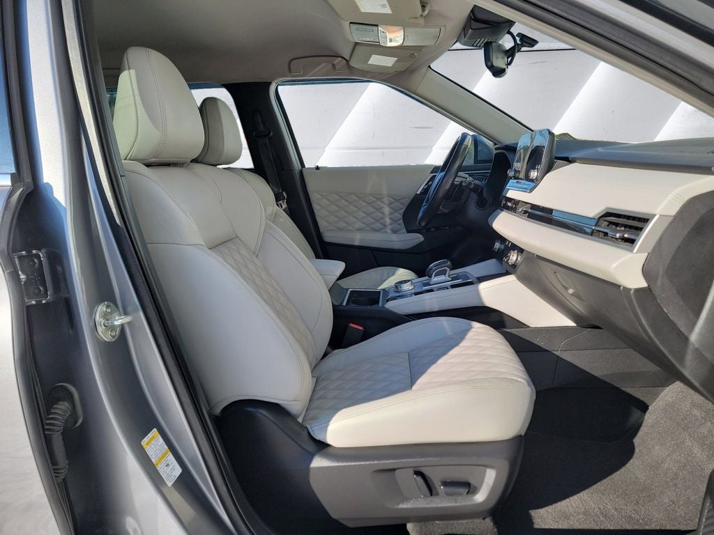 2022 Mitsubishi Outlander SEL