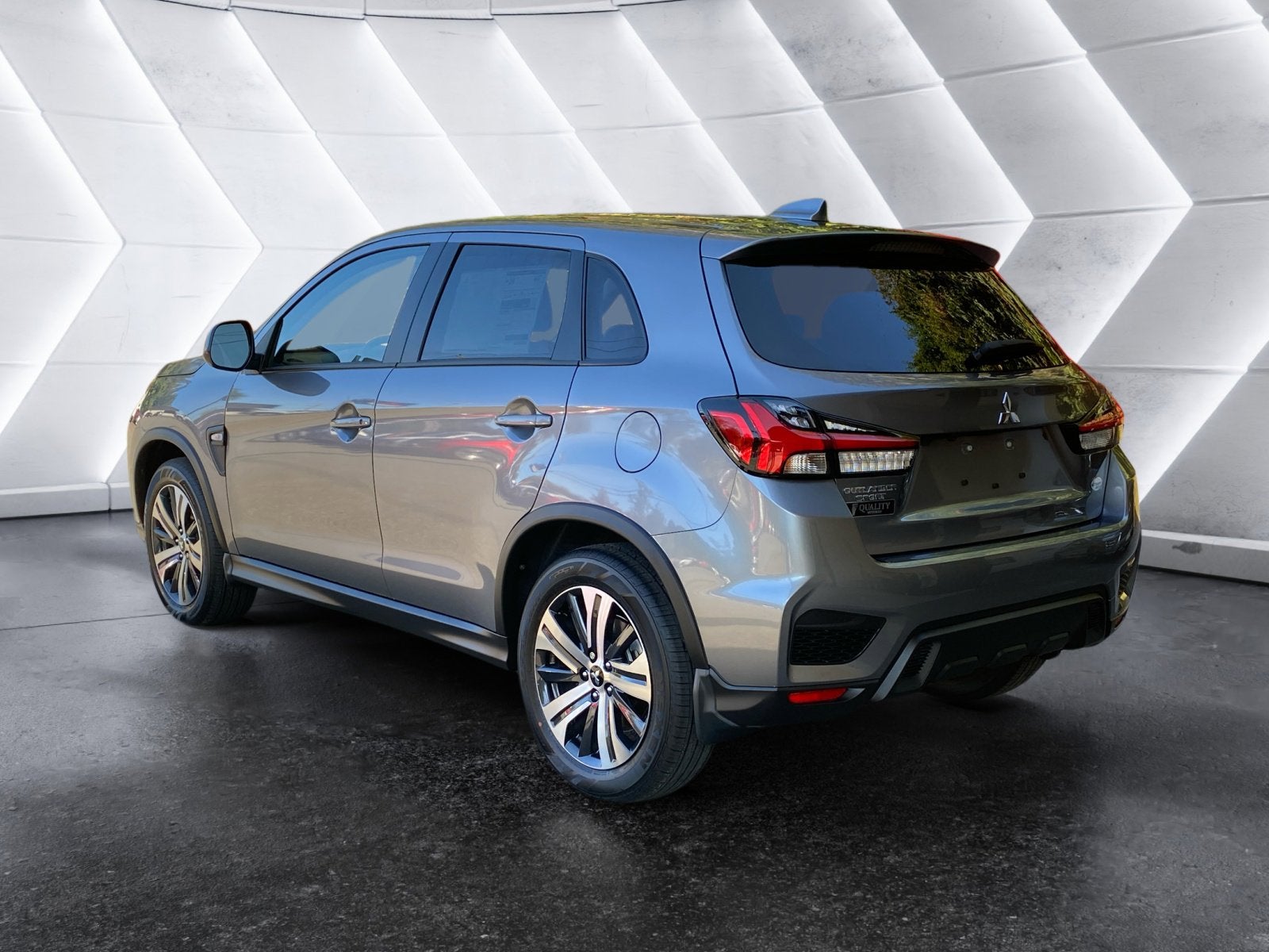 2025 Mitsubishi Outlander Sport ES