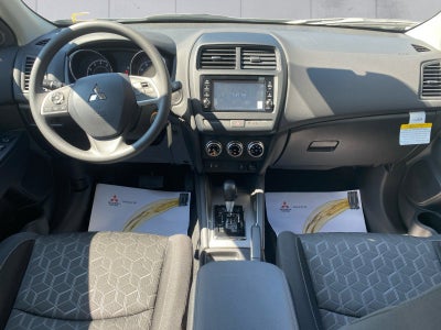 2025 Mitsubishi Outlander Sport ES