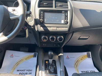 2025 Mitsubishi Outlander Sport ES