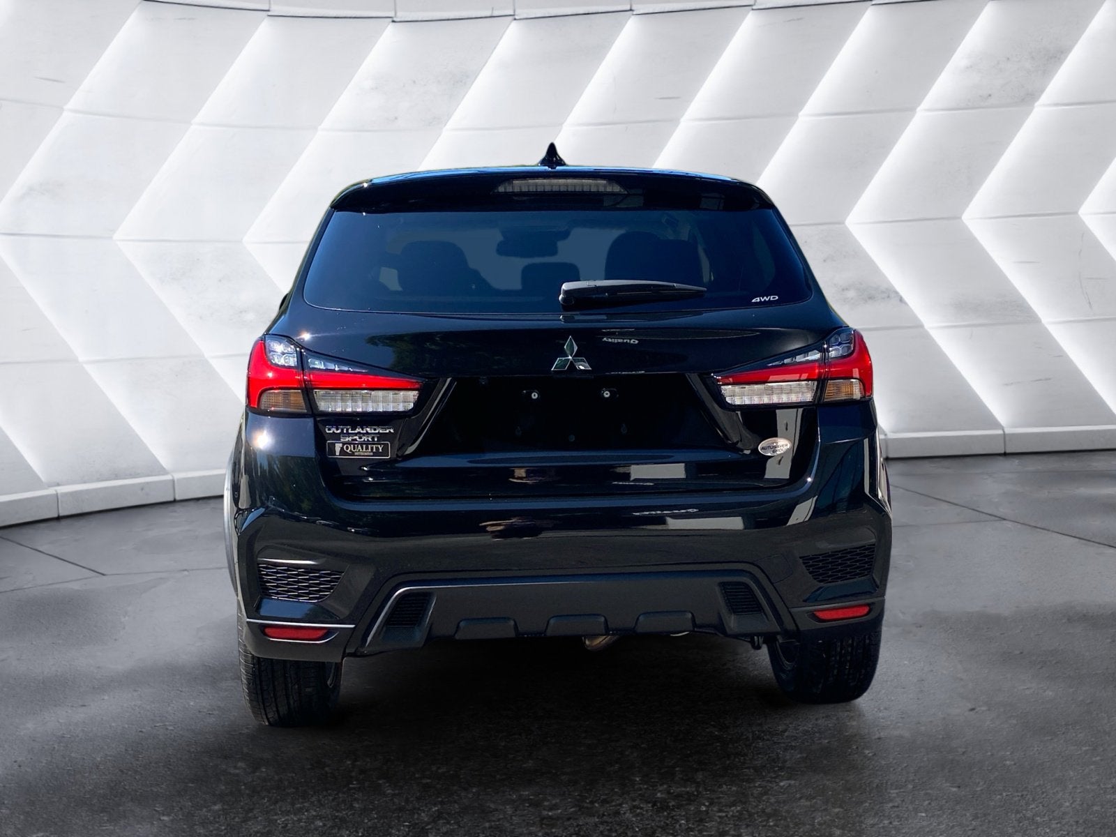 2025 Mitsubishi Outlander Sport ES