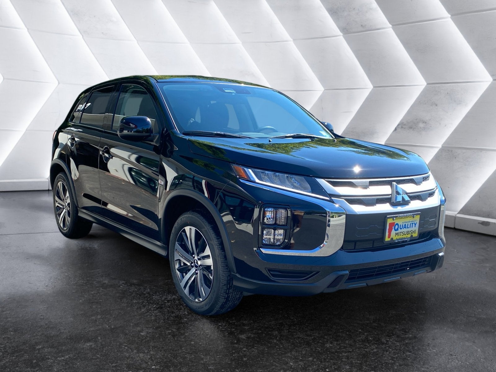 2025 Mitsubishi Outlander Sport ES