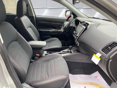 2026 Mitsubishi Outlander Sport SE