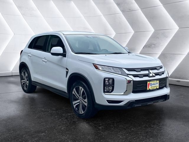 2026 Mitsubishi Outlander Sport ES