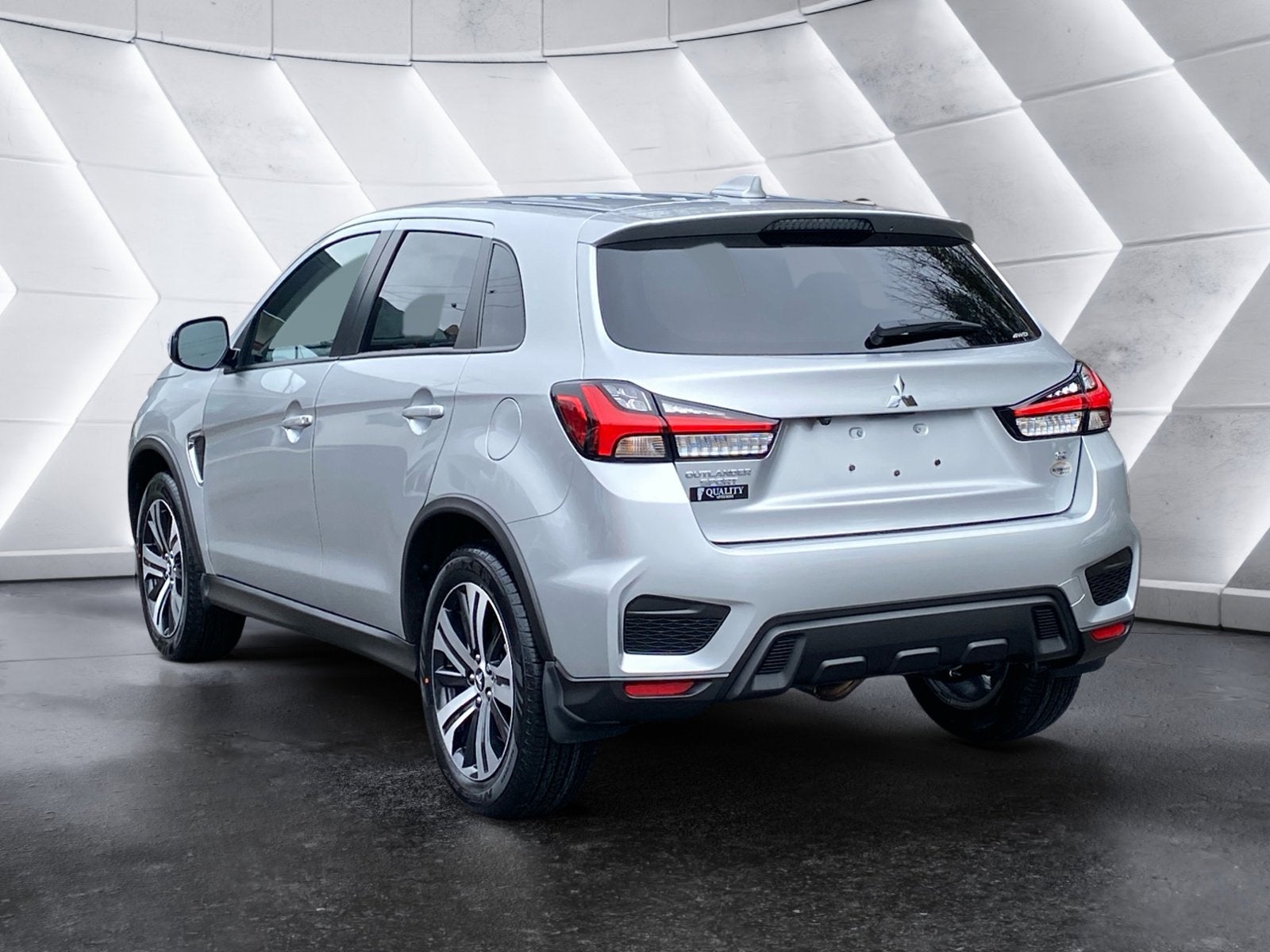 2026 Mitsubishi Outlander Sport SE