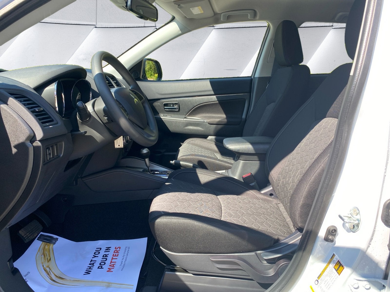 2025 Mitsubishi Outlander Sport ES