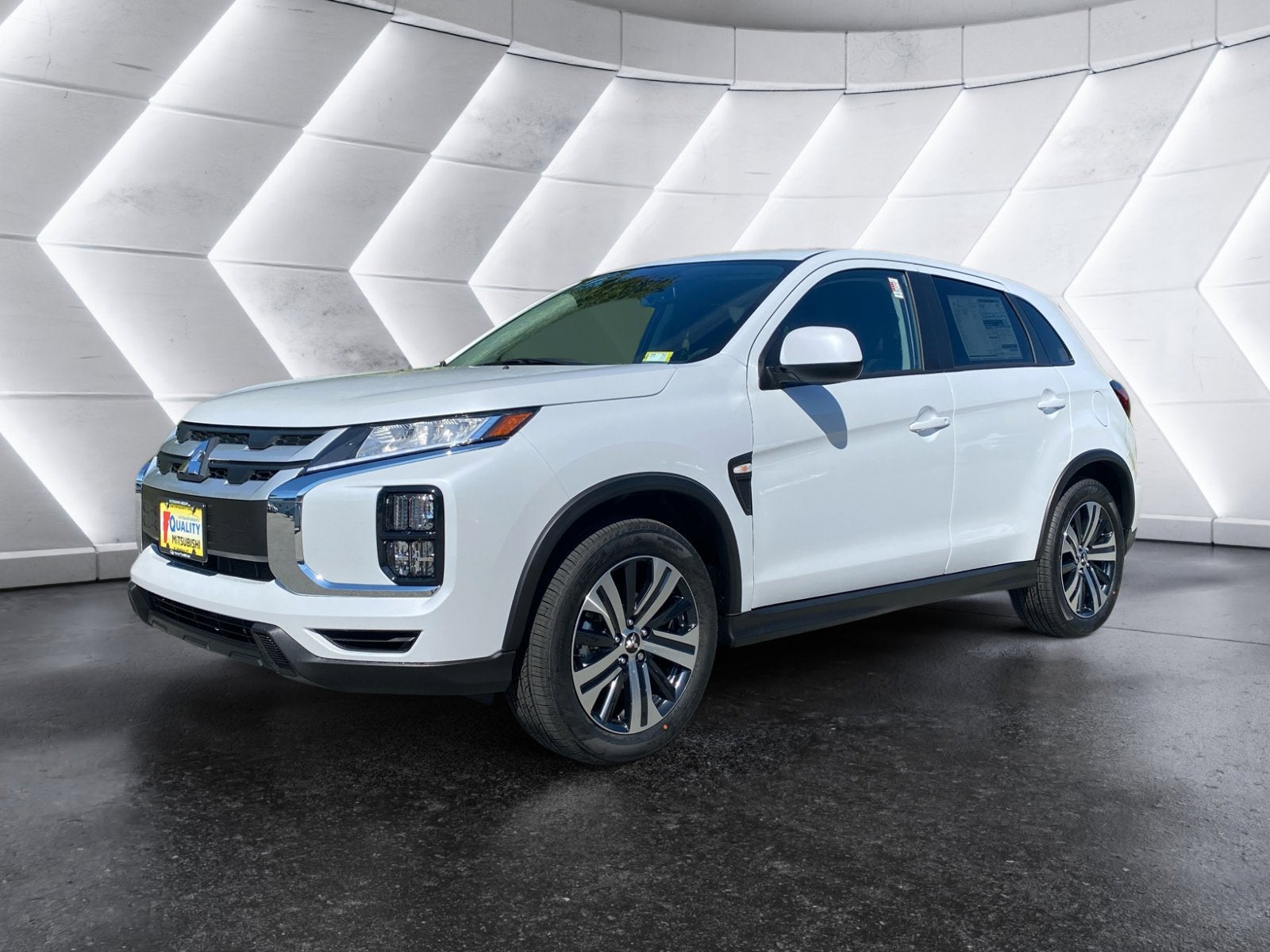 2025 Mitsubishi Outlander Sport ES