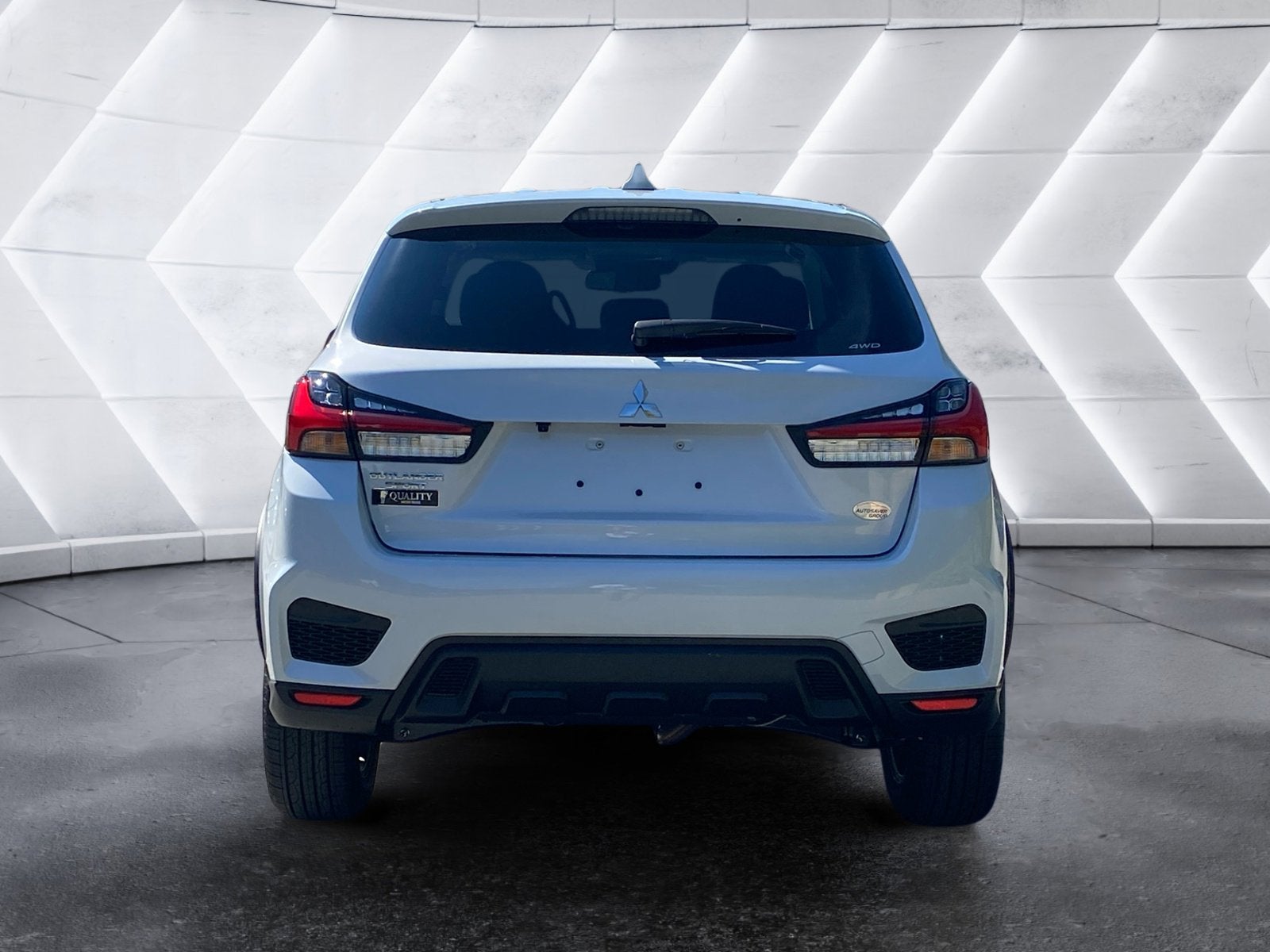 2025 Mitsubishi Outlander Sport ES
