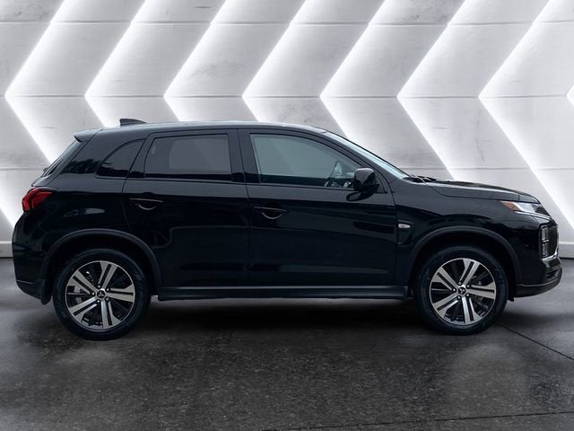 2026 Mitsubishi Outlander Sport ES