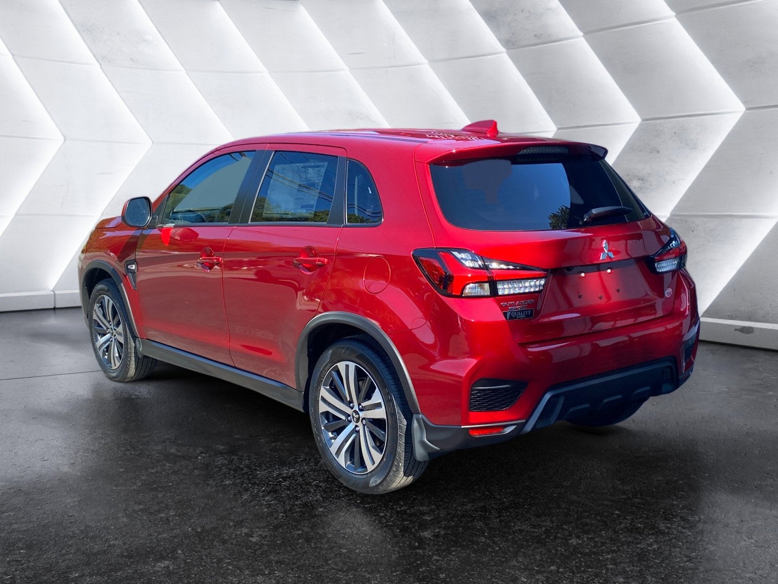 2025 Mitsubishi Outlander Sport ES