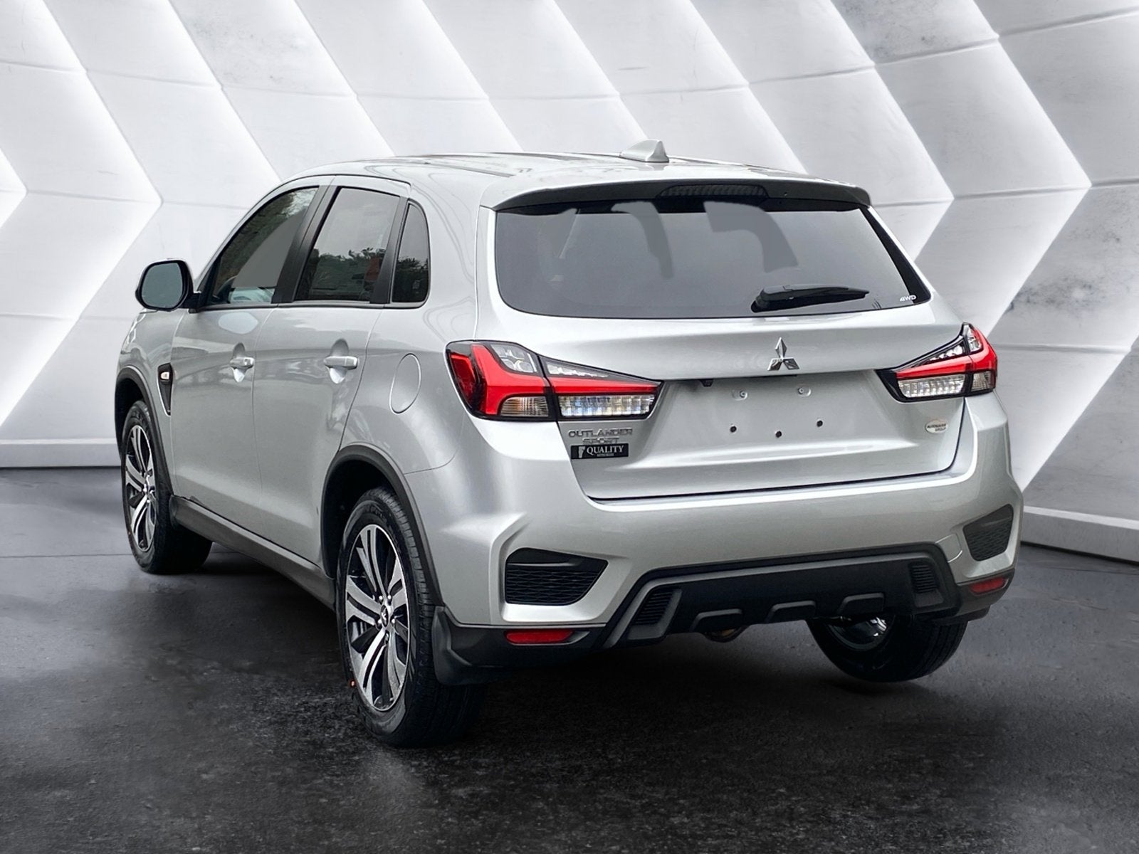 2026 Mitsubishi Outlander Sport ES