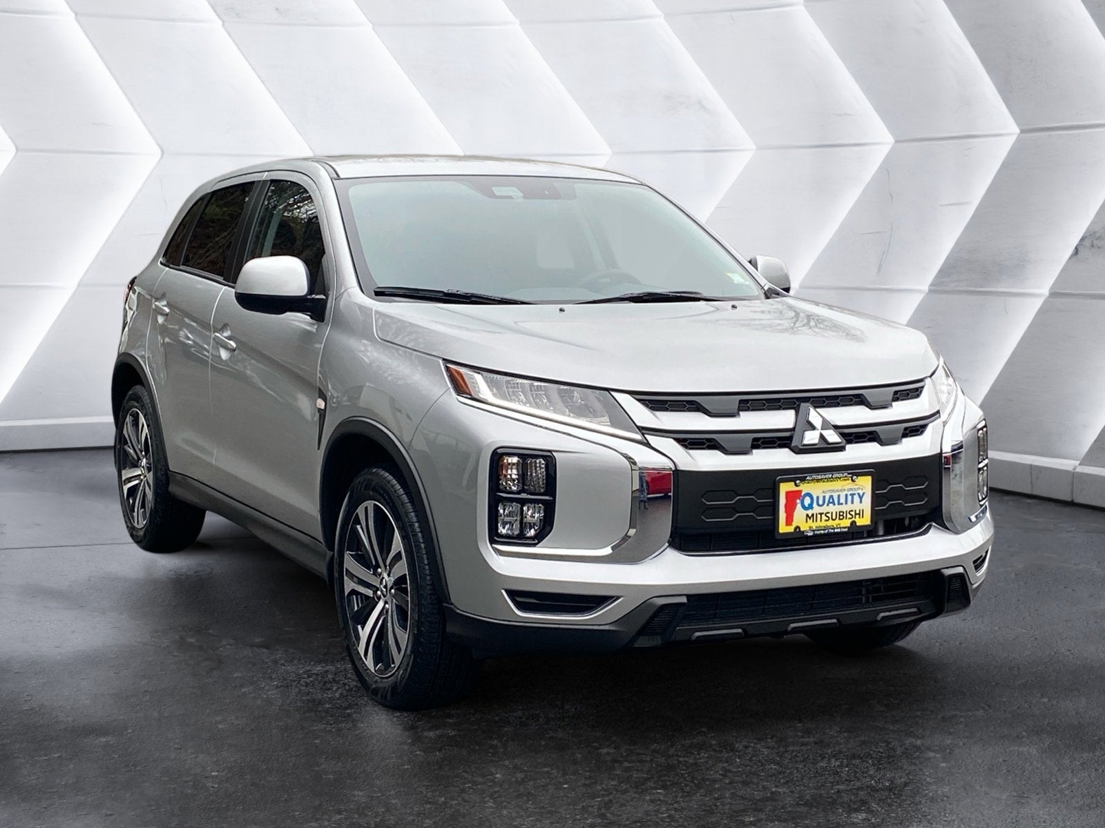 2026 Mitsubishi Outlander Sport ES