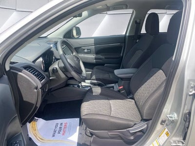 2026 Mitsubishi Outlander Sport ES