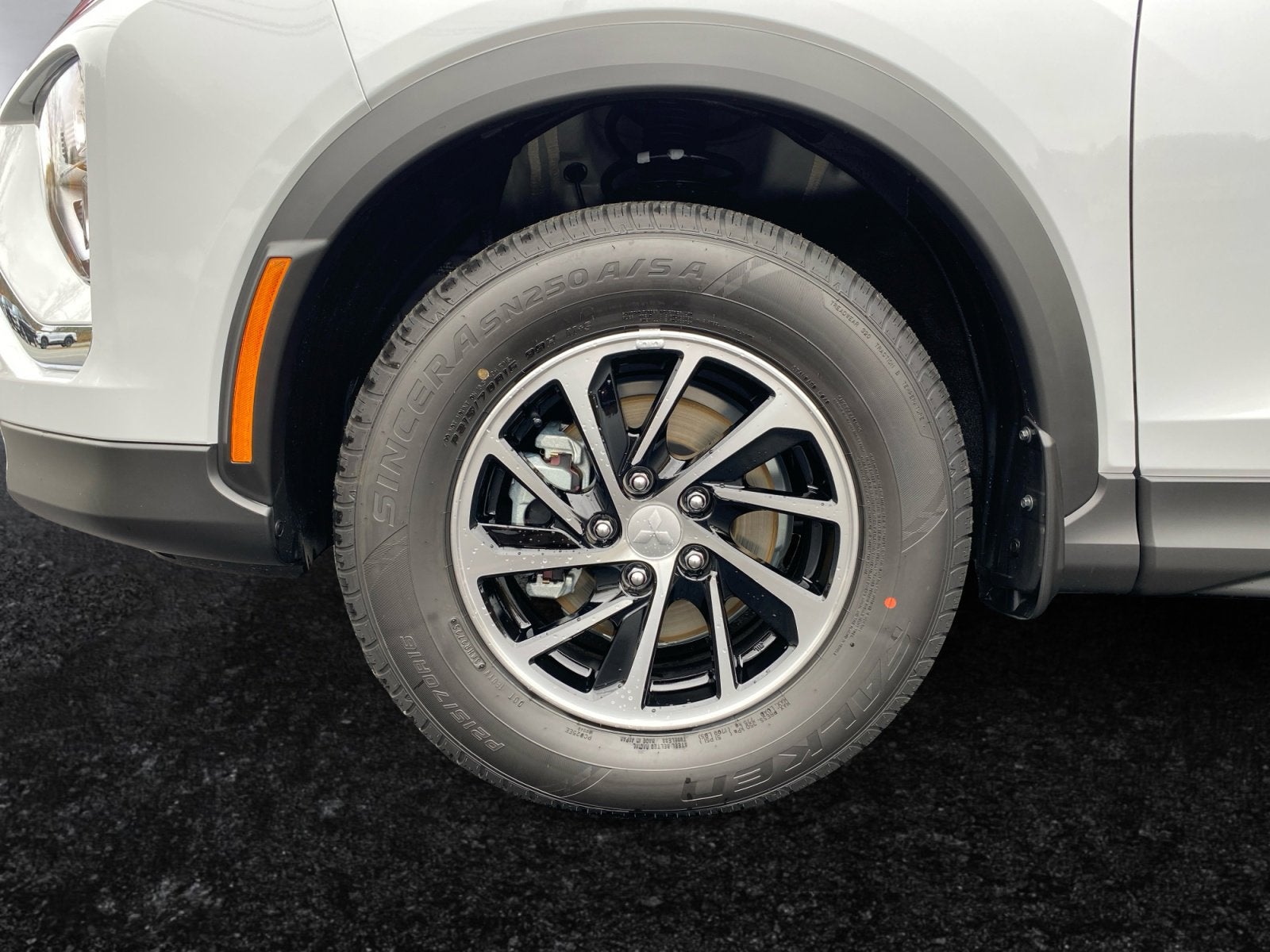 2026 Mitsubishi Eclipse Cross ES