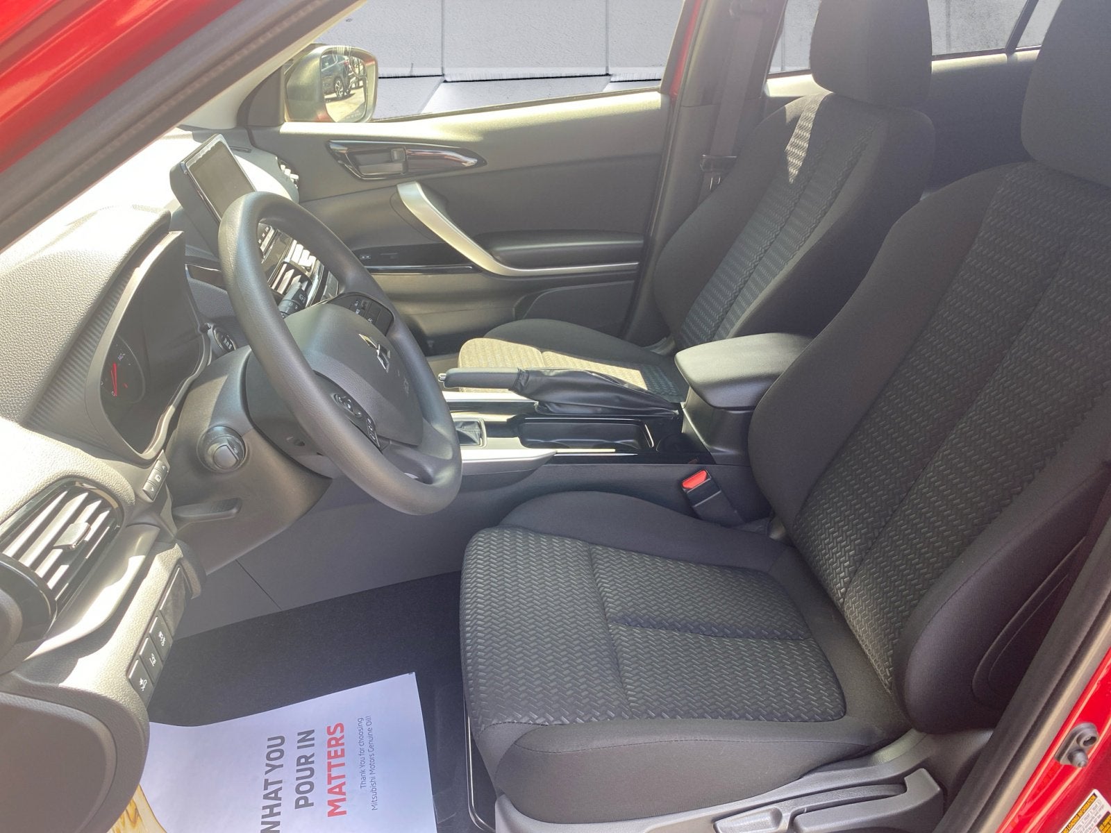 2025 Mitsubishi Eclipse Cross LE