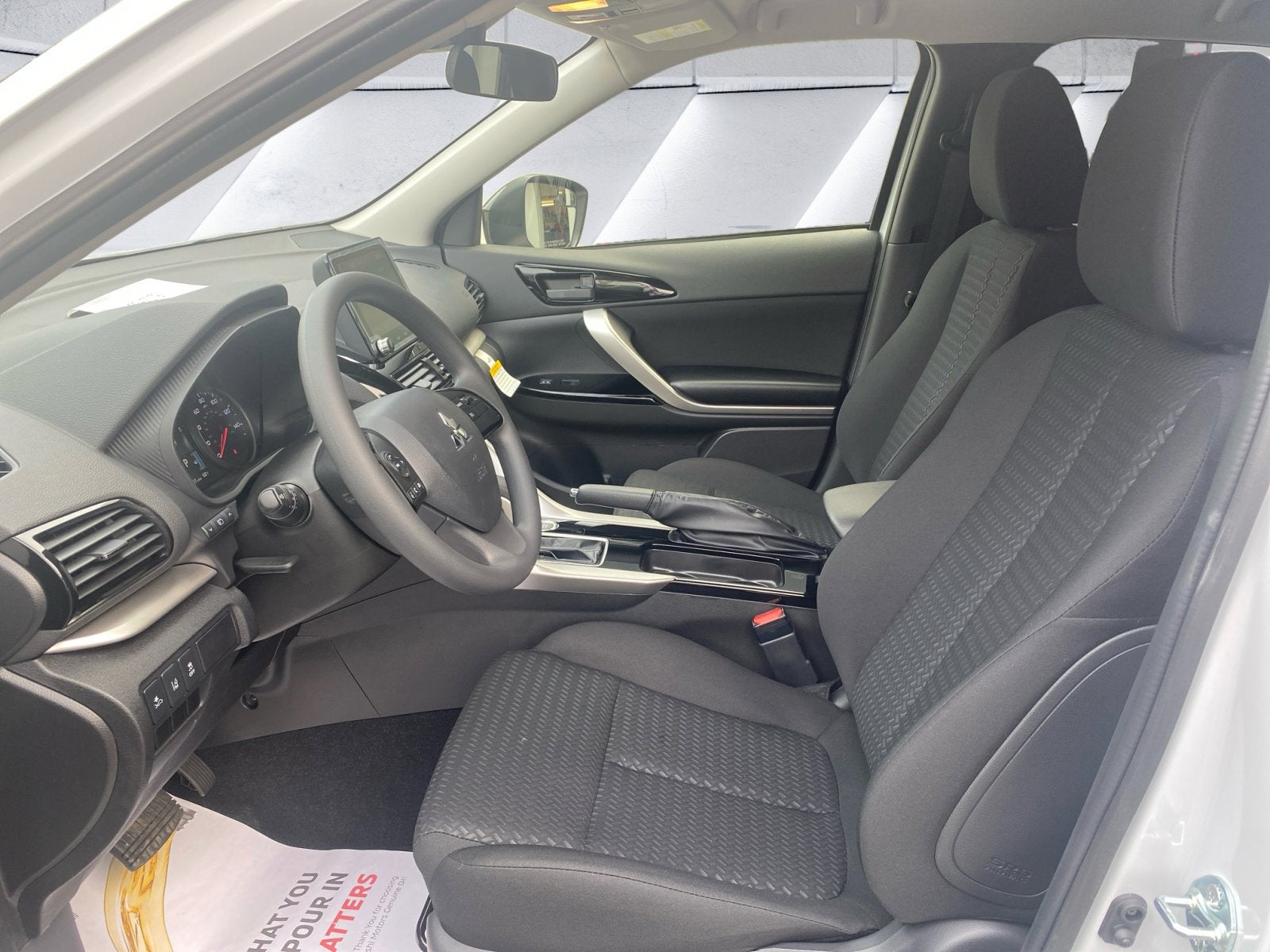 2025 Mitsubishi Eclipse Cross LE