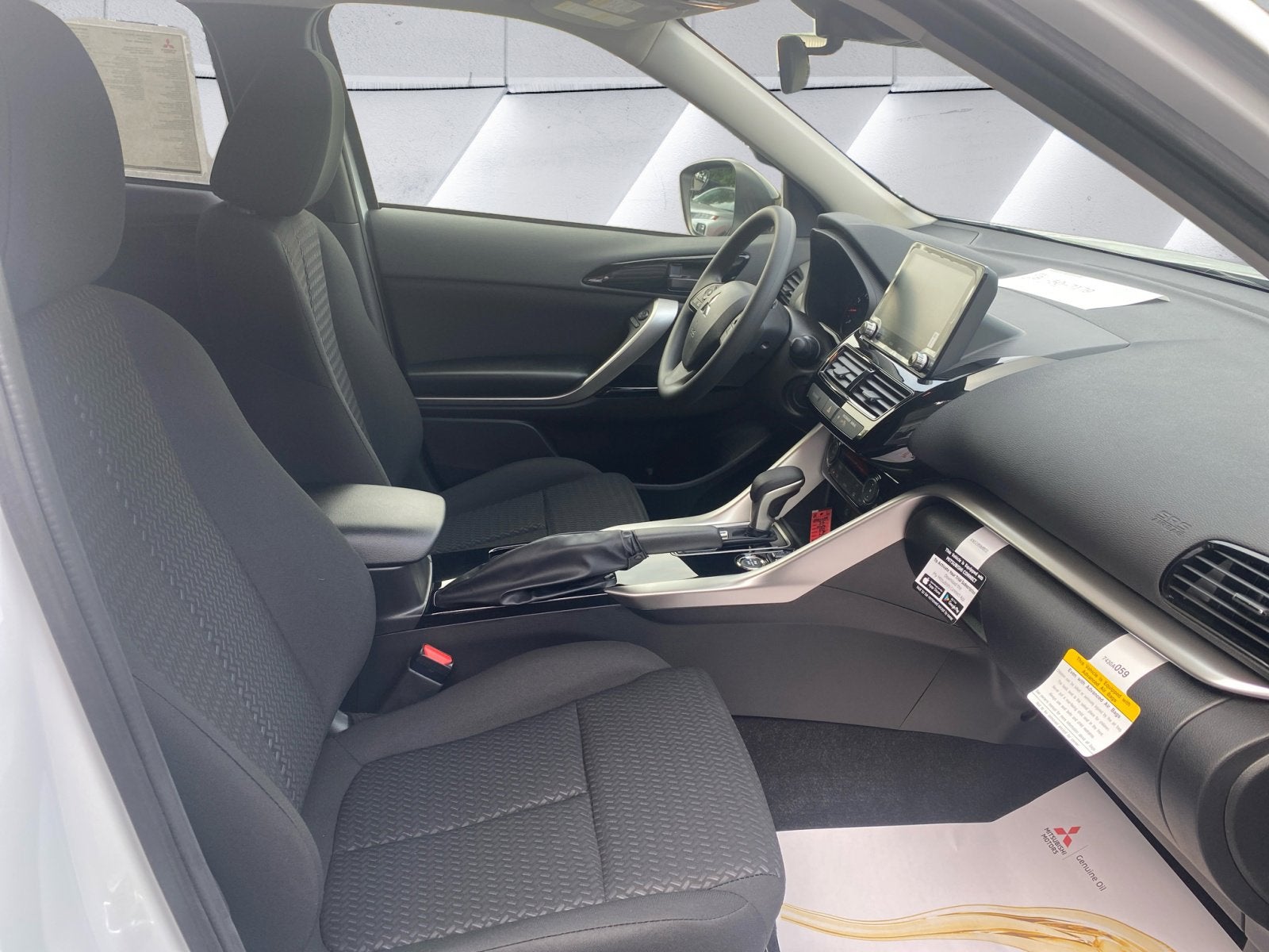 2025 Mitsubishi Eclipse Cross LE