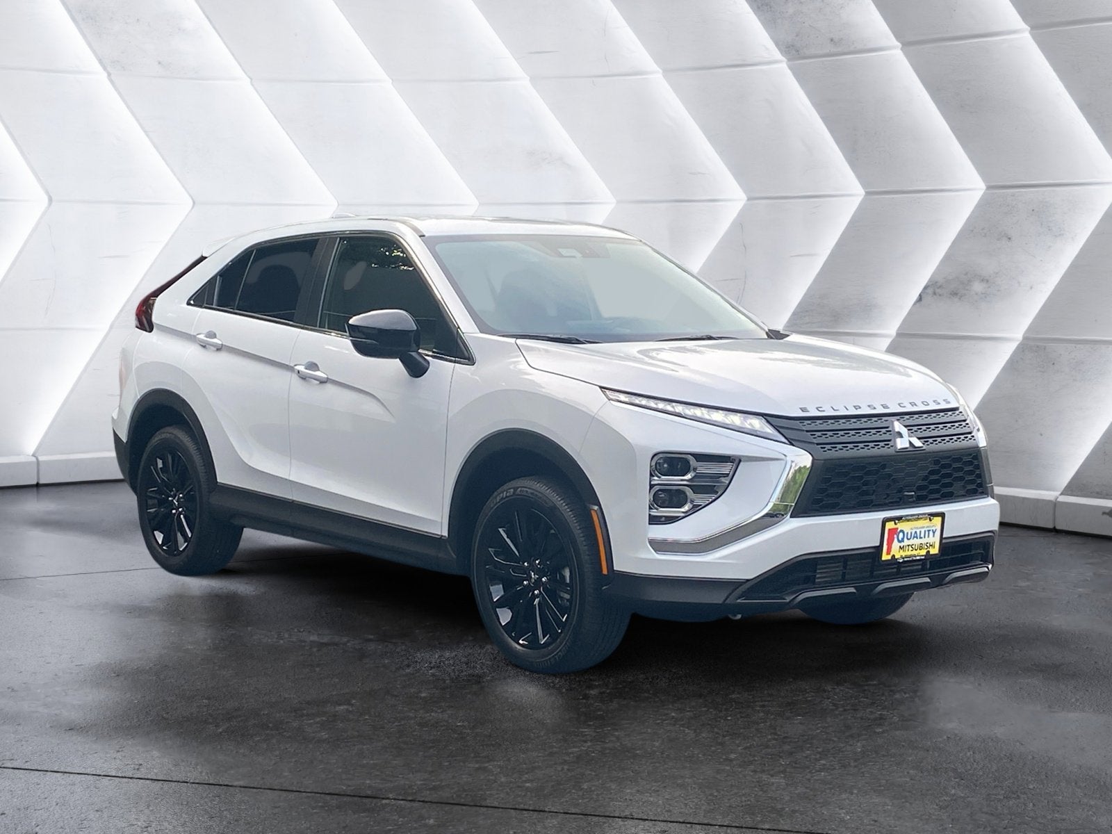 2025 Mitsubishi Eclipse Cross LE