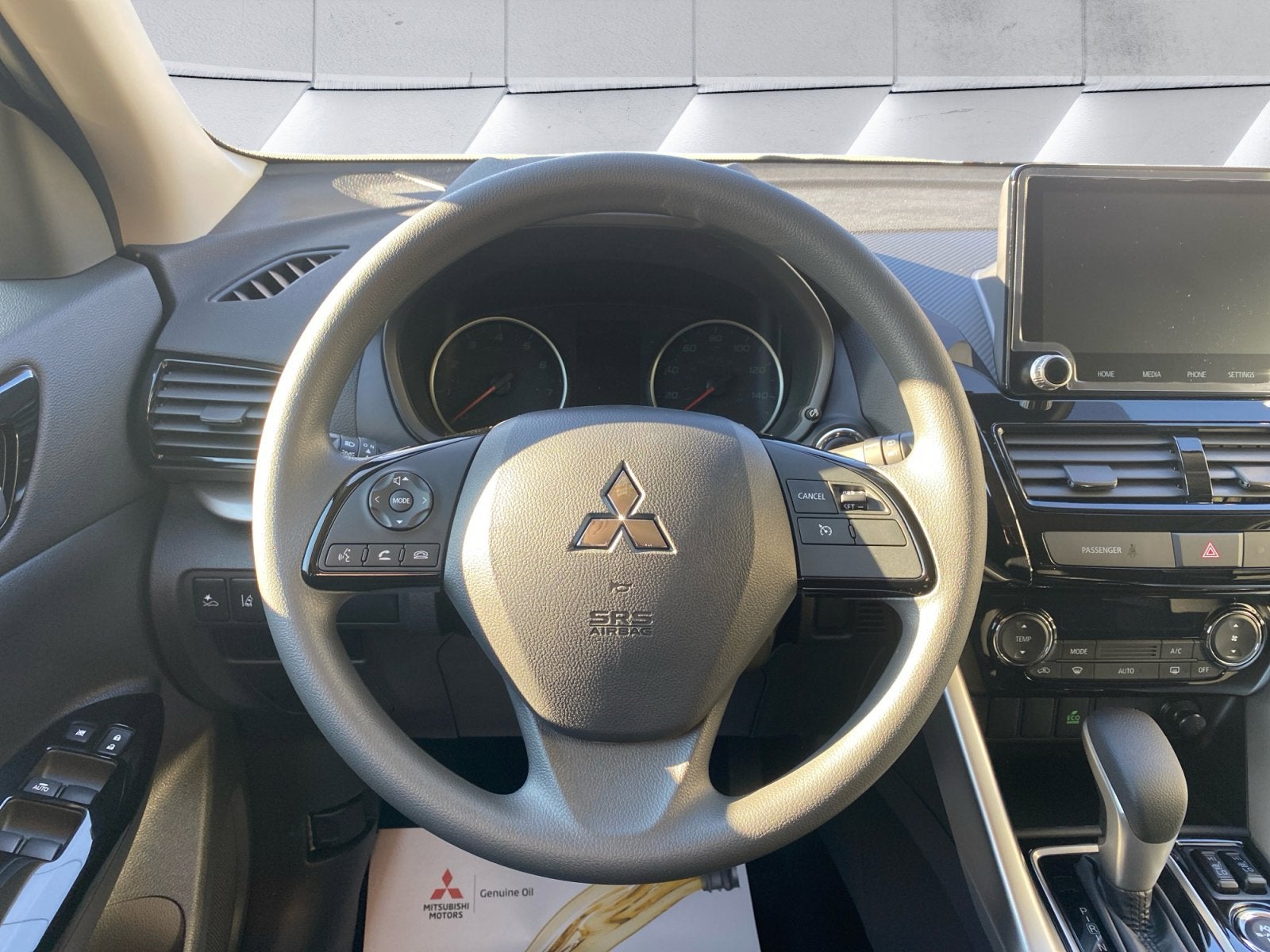 2026 Mitsubishi Eclipse Cross LE