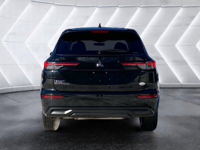 2025 Mitsubishi Outlander ES