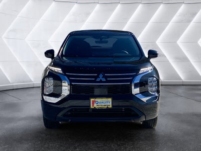 2025 Mitsubishi Outlander ES
