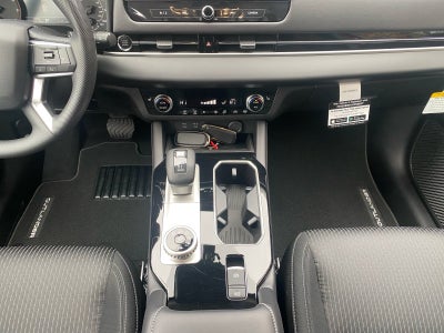 2027 Mitsubishi Outlander ES