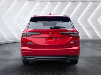 2027 Mitsubishi Outlander ES