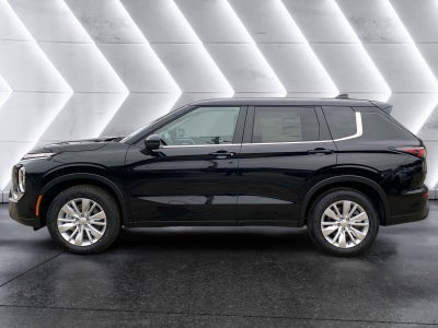 2026 Mitsubishi Outlander ES