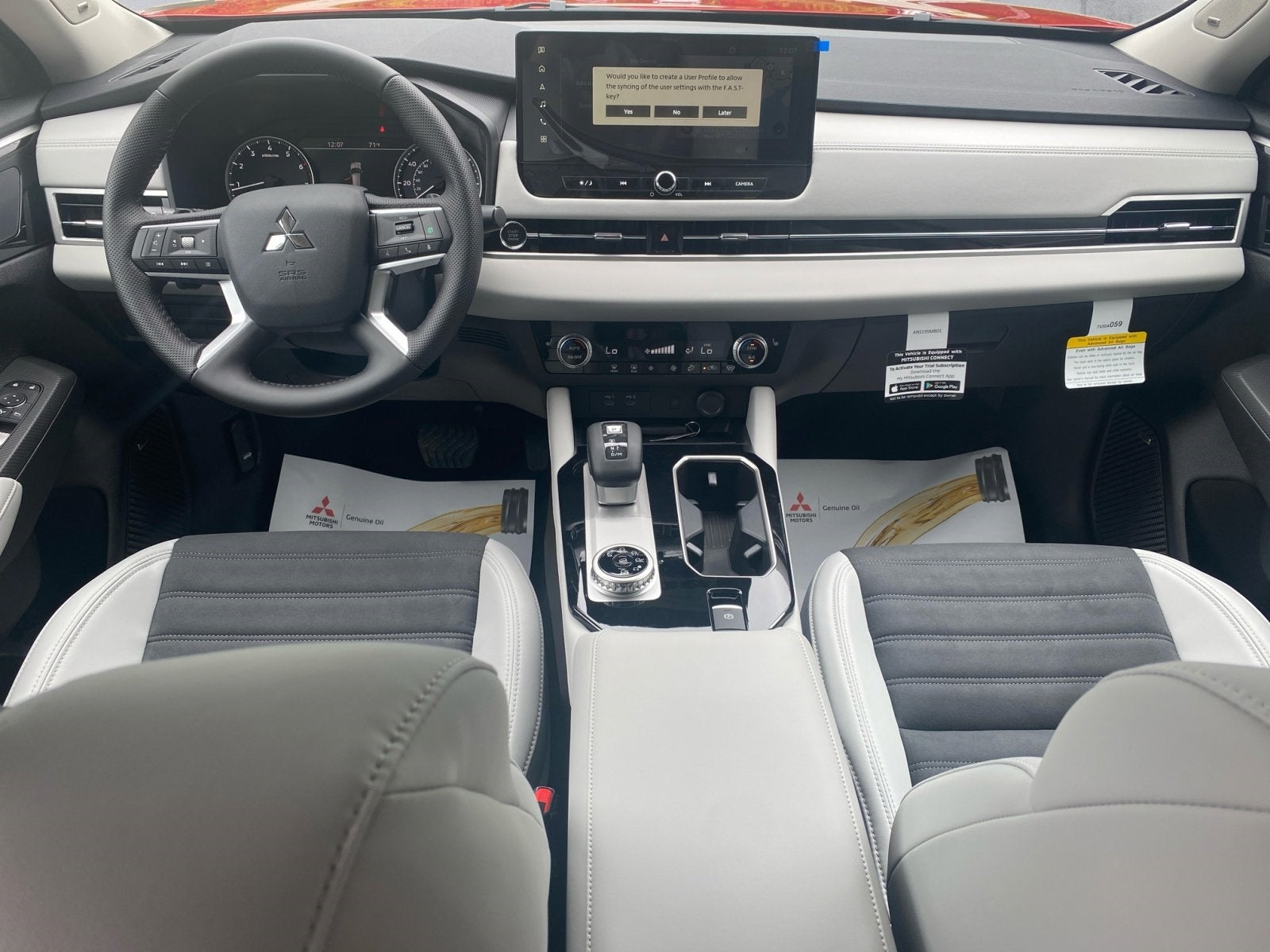 2025 Mitsubishi Outlander SE