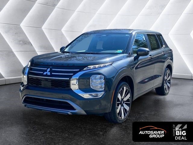 2025 Mitsubishi Outlander Base