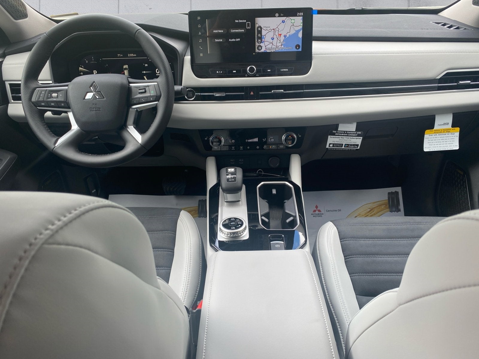 2025 Mitsubishi Outlander SE