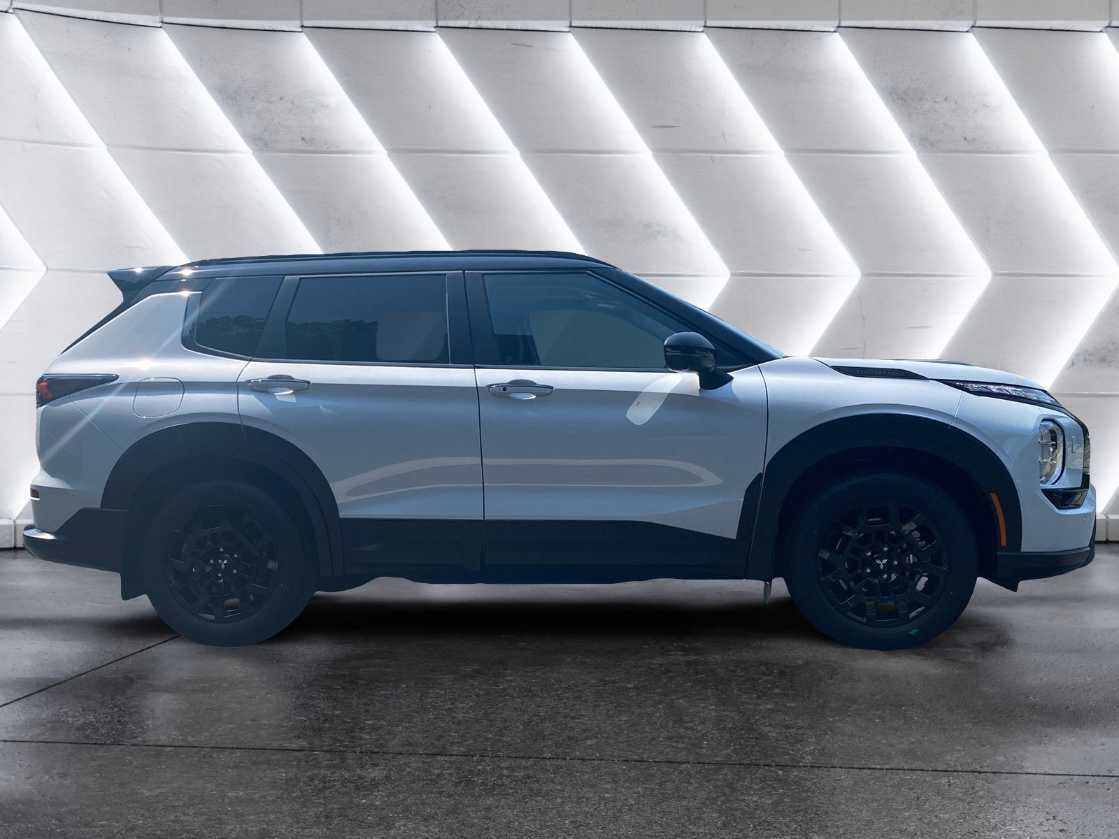 2025 Mitsubishi Outlander Trail Edition