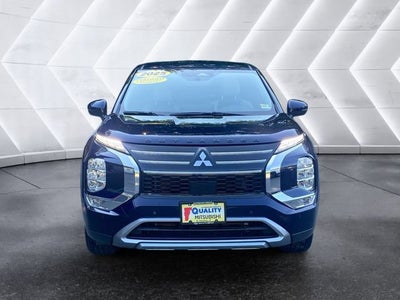 2025 Mitsubishi Outlander Base