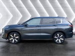2025 Mitsubishi Outlander Base