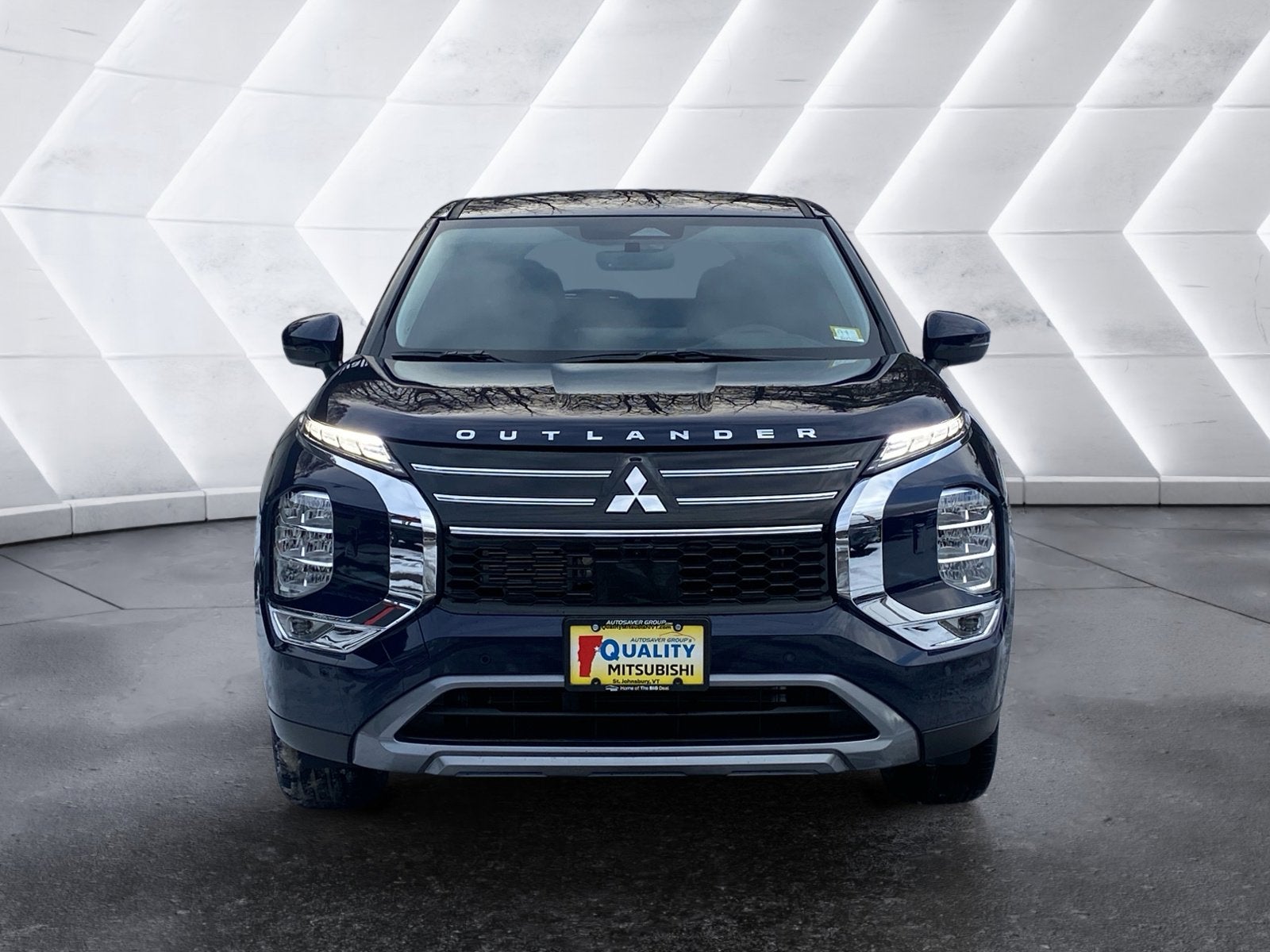 2026 Mitsubishi Outlander SE