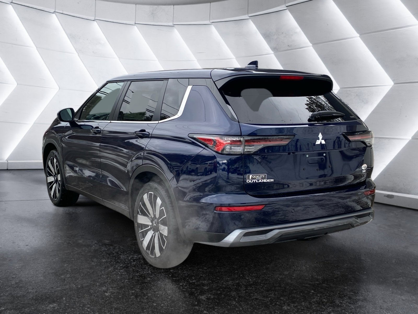 2026 Mitsubishi Outlander SE