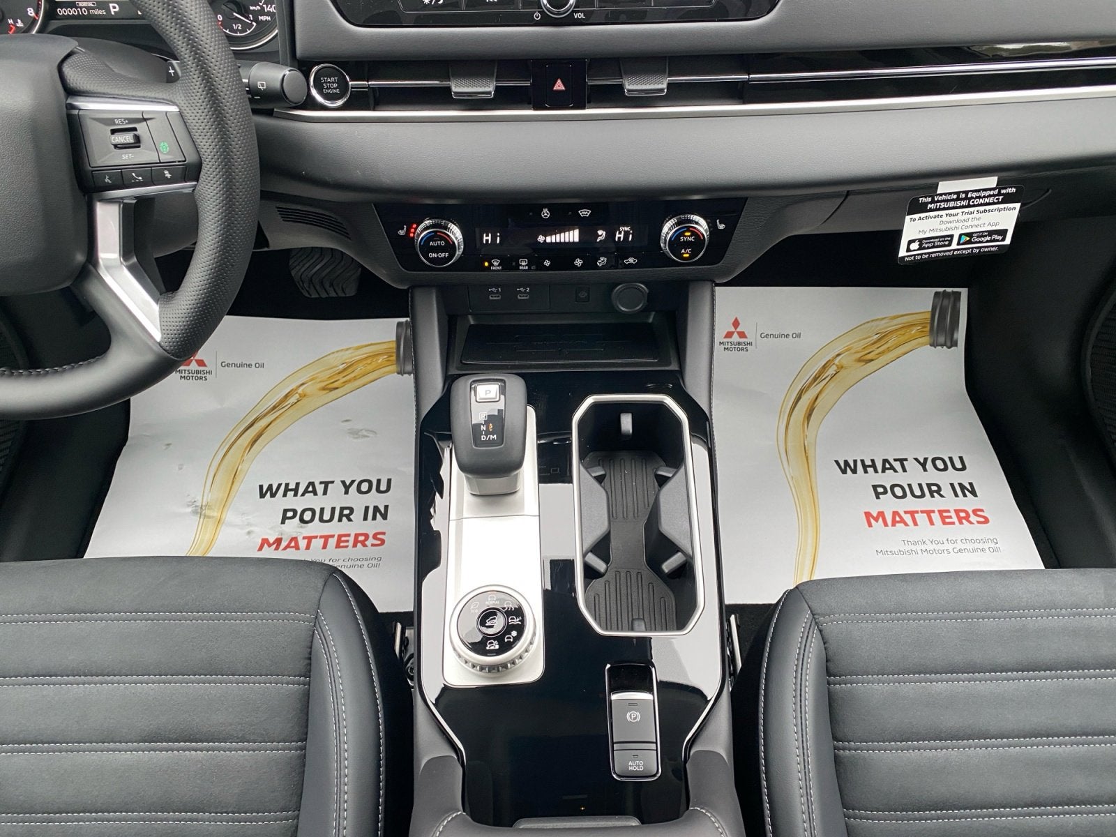 2026 Mitsubishi Outlander SE