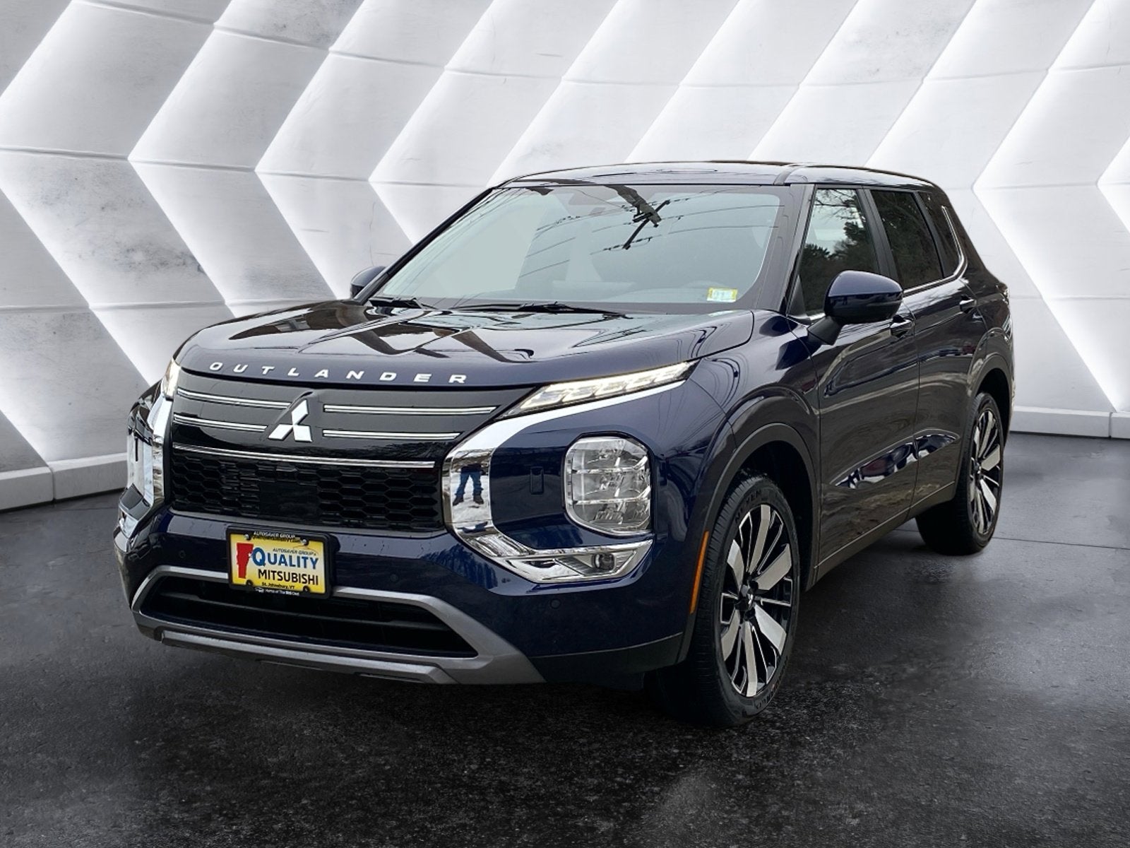 2026 Mitsubishi Outlander SE