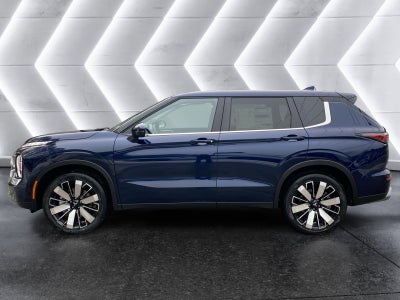 2026 Mitsubishi Outlander SE