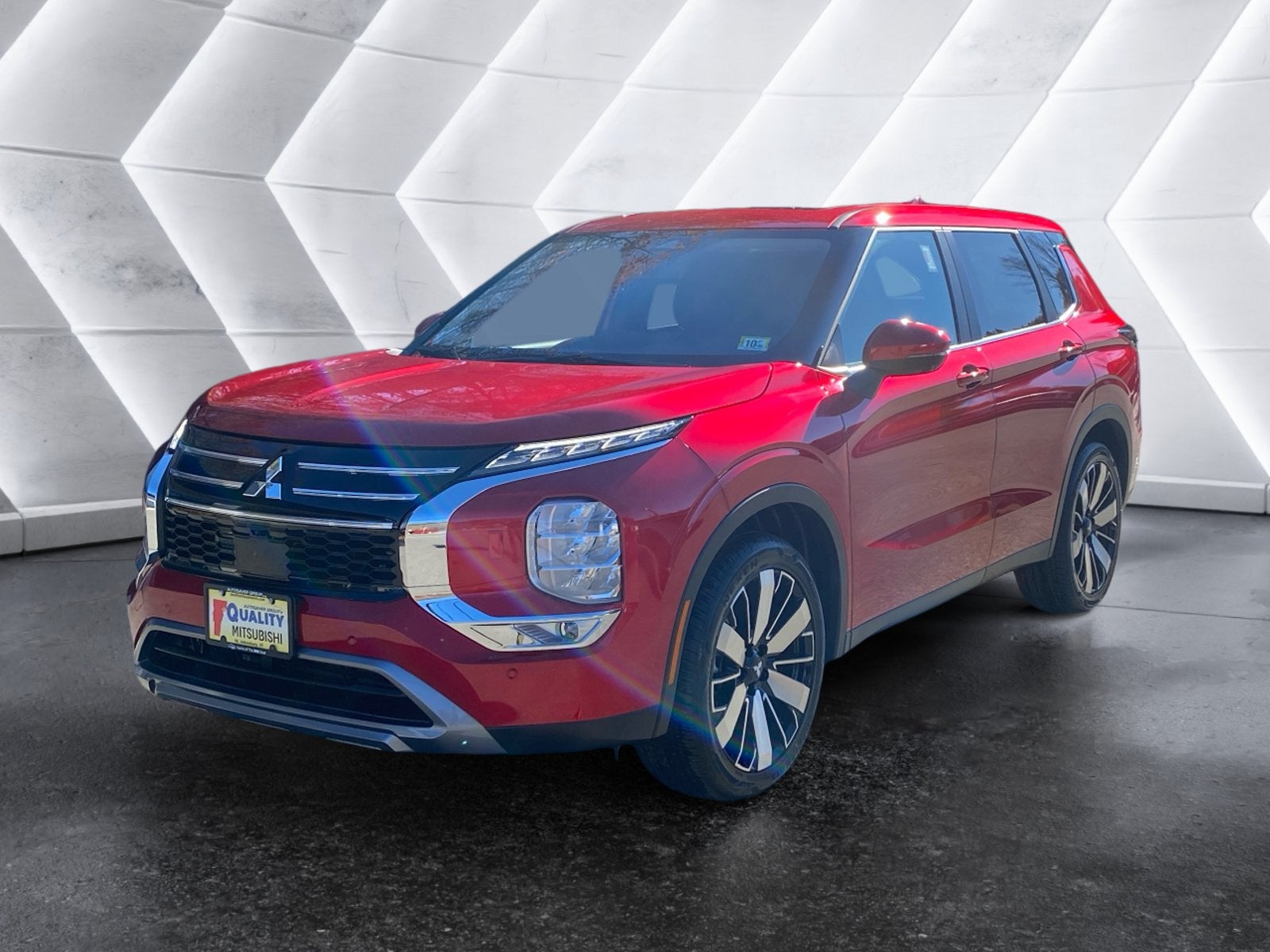2027 Mitsubishi Outlander SE